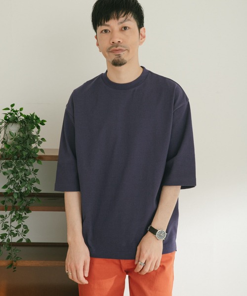 ITEMS URBANRESEARCH(アイテムズ アーバンリサーチ)の「度詰めコットン天竺 オーバーサイズTシャツ(Tシャツ/カットソー・メンズ・ベージュ/オフホワイト/グリーン/ネイビー・MEDIUM/LARGE)」の19枚目の写真