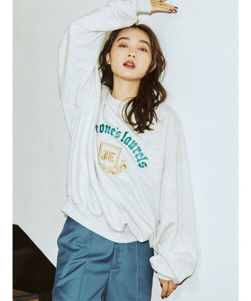 【HTH×jouetie】ロゴスウェットプルオーバー トレーナー HTH×jouetie】ロゴｽｳｪｯﾄﾌﾟﾙｵｰﾊﾞｰ – YZ