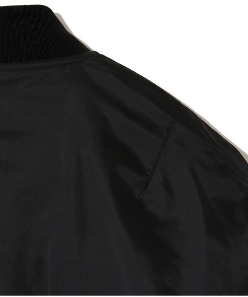 UNDERCOVER（アンダーカバー）の「UC2B4210（MA-1・メンズ・ブラック/カーキ・2/3/4）」の9枚目の写真