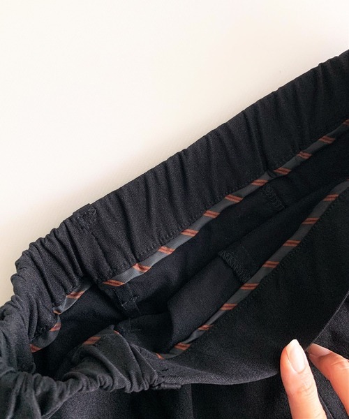 Q（キュー）の「2wayストレッチナロースカート（スカート・レディース・ブラック/ベージュ・MEDIUM）」の9枚目の写真