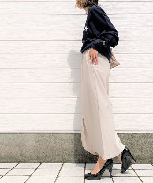 Q（キュー）の「2wayストレッチナロースカート（スカート・レディース・ブラック/ベージュ・MEDIUM）」の13枚目の写真