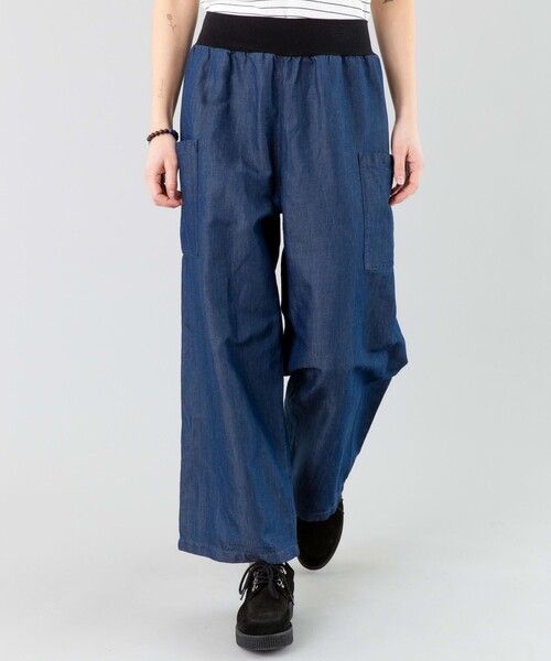 agnes b.(アニエスベー)の「デニム コットン リネン パンツ "Matis"(その他パンツ・レディース・ブルー系その他・40/38/42/36)」の2枚目の写真