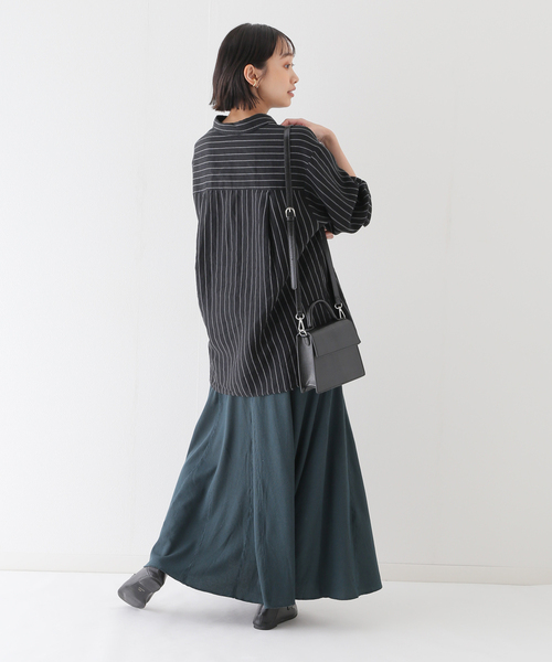 B.C STOCK(ベーセーストック)の「リネンレギュラーシャツ(シャツ/ブラウス・レディース・ブラック/パープル/ブラウン/ブルー系その他・FREE)」の6枚目の写真