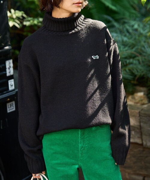 FREAK'S STORE（フリークスストア）の「TOWN CRAFT × FREAK'S STORE/タウンクラフト 　別注 タートルネックニット【一部WEB限定】（ニット/セーター・レディース・ブラック/ネイビー/レッド/オフホワイト/グリーン/マスタード・ﾌﾘ-）」の14枚目の写真