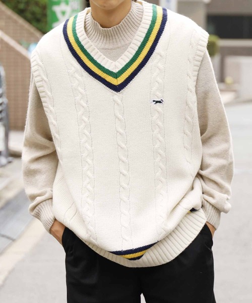 SUNNY  SPORTS（サニースポーツ）の「ROOPTOKYO別注：THE FOX CHILDEN VEST チルデンベスト ニットベスト ワンポイント 刺繍 ロゴ ケーブル（ベスト・メンズ・ホワイト/ネイビー・M/L）」の14枚目の写真