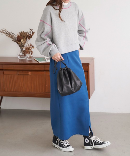 Chaco closet（チャコ クローゼット）の「配色ステッチボリュームスリーブショート丈スウェット（スウェット・レディース・オートミール/チャコール/ネイビー/アイボリー/杢グレー・FREE）」の14枚目の写真