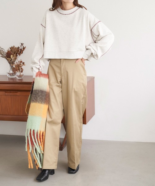 Chaco closet（チャコ クローゼット）の「配色ステッチボリュームスリーブショート丈スウェット（スウェット・レディース・オートミール/チャコール/ネイビー/アイボリー/杢グレー・FREE）」の9枚目の写真
