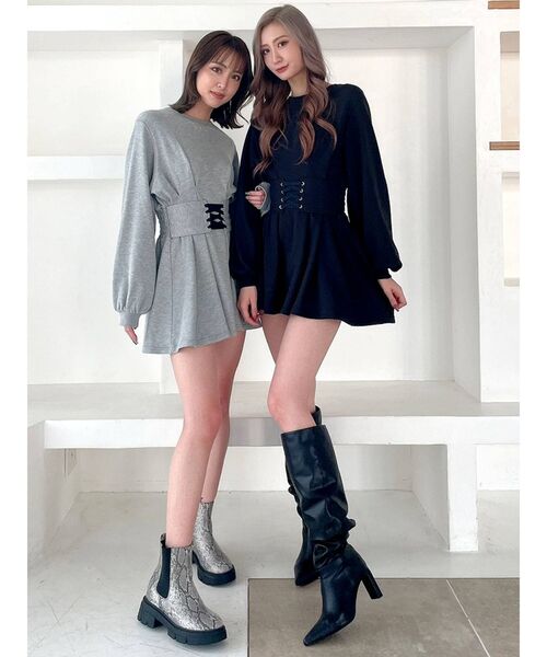 GYDA(ジェイダ)の「2WAYコルセット フレアスウェットワンピース(ワンピース・レディース・グレー/アイボリー/ブラック・FREE)」の8枚目の写真