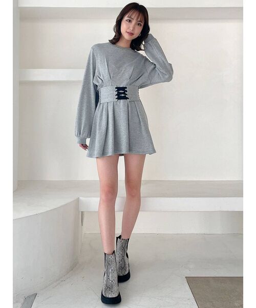 GYDA(ジェイダ)の「2WAYコルセット フレアスウェットワンピース(ワンピース・レディース・グレー/アイボリー/ブラック・FREE)」の12枚目の写真