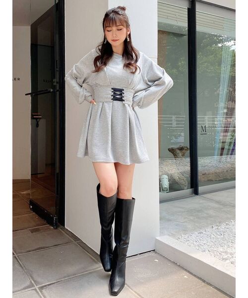 GYDA（ジェイダ）の「2WAYコルセット フレアスウェット