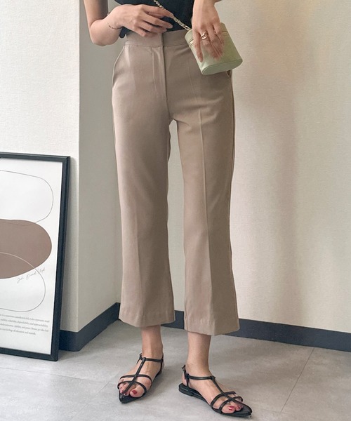 Isn't She?(イズントシー)の「サイドスリットパンツ(その他パンツ・レディース・ブラック系/ベージュ・M/S)」の13枚目の写真