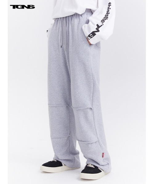 TGNS(ツーガンズ)の「ストリートファッション TGNS ツーガンズ SLOUCHY PLEATED BAGGY SWEATPANTS スウェットパンツ グレー スウェットパンツ ブラック(スウェットパンツ・メンズ・グレー/ブラック・L/M)」の4枚目の写真