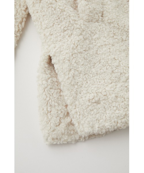 MOUSSY(マウジー)の「BAL COLLAR BOA SHORT コート(ムートンコート・レディース・アイボリー/ブラック/ライトベージュ/ライトグリーン・2/1)」の21枚目の写真