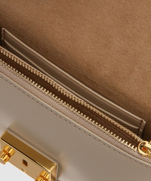 MCM（エムシーエム）の「Tracy クロスボディ - スパニッシュレザー