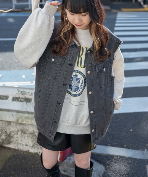 WEGO(ウィゴー)の「WEGO/オーバーサイズデニムベスト(ベスト・レディース・ブラック系その他/コバルトブルー・FREE)」の2枚目の写真