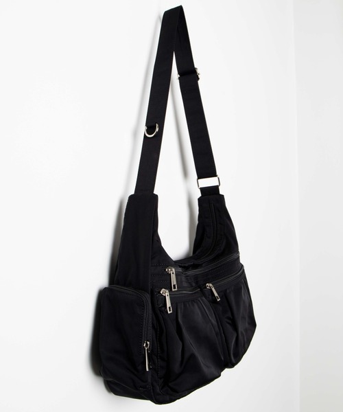 WEGO（ウィゴー）の「WEGO/ポーチ付きナイロンショルダーバッグ（ショルダーバッグ・レディース・ブラック/グレー・FREE）」の19枚目の写真