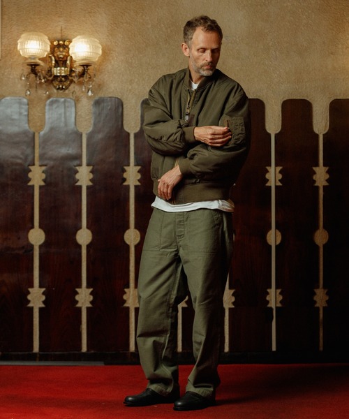 WILD LIFE TAILOR Adam et Rope'（ワイルドテーラーアダムエロペ　）の「【WILD LIFE TAILOR】バックサテンベイカーパンツ（その他パンツ・メンズ・カーキ/ブルー系その他3・M/L）」の4枚目の写真