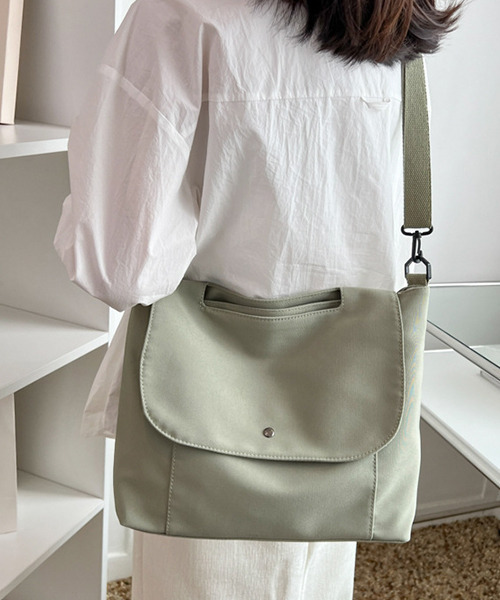 c.u.l(シーユーエル)の「ハンドル付き ユニセックス キャンバスショルダーバック cula566(ショルダーバッグ・レディース・ベージュ/カーキ/アイボリー/ブラック・FREE)」の11枚目の写真