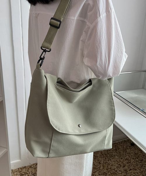 c.u.l(シーユーエル)の「ハンドル付き ユニセックス キャンバスショルダーバック cula566(ショルダーバッグ・レディース・ベージュ/カーキ/アイボリー/ブラック・FREE)」の12枚目の写真
