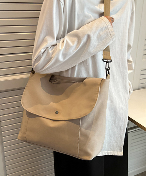 c.u.l(シーユーエル)の「ハンドル付き ユニセックス キャンバスショルダーバック cula566(ショルダーバッグ・レディース・ベージュ/カーキ/アイボリー/ブラック・FREE)」の15枚目の写真