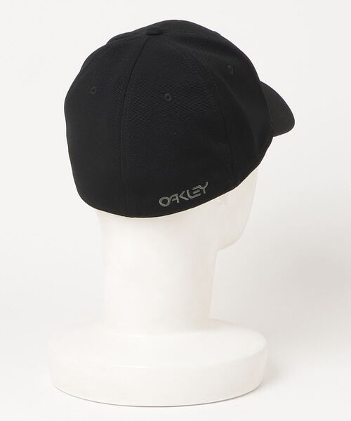 Oakley 黒 ベレー帽 L-XL y2k Oakley 黒 ベレー帽 L-XL y2k Oakley 黒 ベレー帽 L-XL y2k