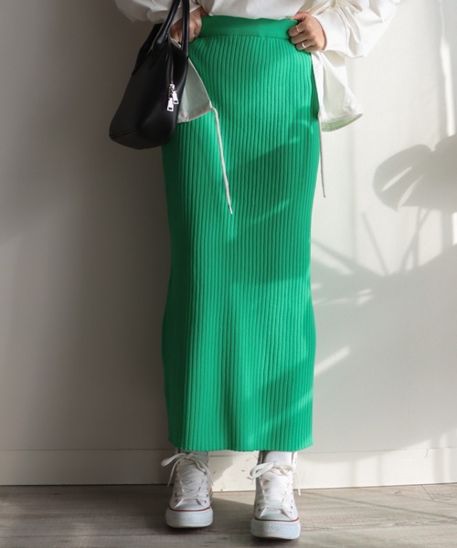 COURO（コウロ）の「スポンディッシュロングナロースカート【セットアップ可能】（スカート・レディース・ベージュ/グリーン/オフホワイト/ブラック・M）」の15枚目の写真