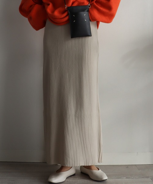 COURO（コウロ）の「スポンディッシュロングナロースカート【セットアップ可能】（スカート・レディース・ベージュ/グリーン/オフホワイト/ブラック・M）」の11枚目の写真