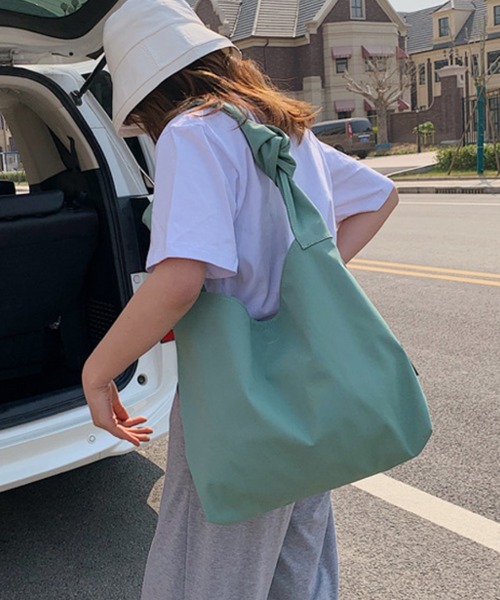 fd style(エフディ スタイル)の「カジュアルナイロンショルダーバッグ(ショルダーバッグ・レディース・Black/Navy/White/Kelly・FREE)」の15枚目の写真