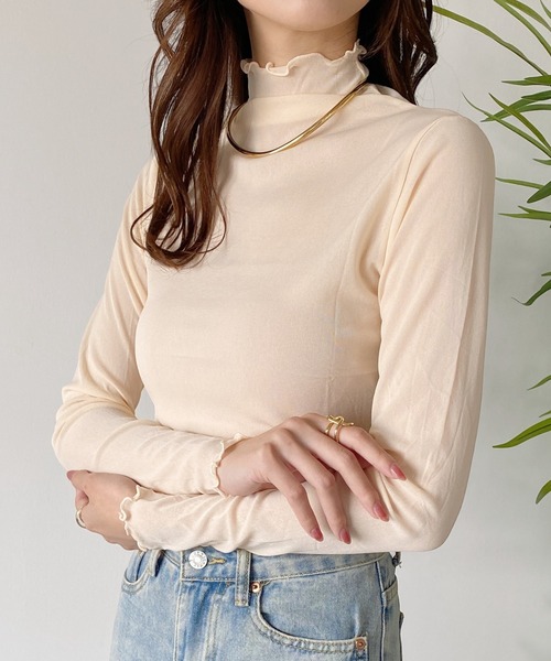 United store(ユナイテッドストア)の「シアーメローハイネックトップ(Tシャツ/カットソー・レディース・ブラック/ホワイト/グレー/アイボリー・FREE)」の3枚目の写真