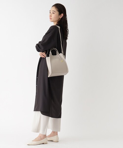 OPAQUE.CLIP（オペークドットクリップ）の「◆スクエアポケットミドルサイズトート（トートバッグ・レディース・グレー/オフホワイト/ブラック/ブラック系・00）」の14枚目の写真