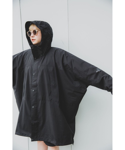 Ray BEAMS（レイビームス）の「THE NORTH FACE / Taguan Poncho（その他アウター・レディース・ブラウン系その他3/ブラック・MEDIUM）」の2枚目の写真