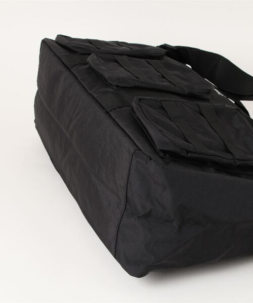 ARTSAC( アートサック)の「ART SAC/アートサック Harring Triple Holdall ダッフルバッグ(ボストンバッグ・メンズ・サンドベージュ/ブラック/グレー/カーキ/ライトピンク・ONE SIZE)」の7枚目の写真