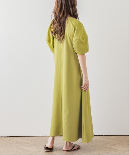 AMELY(エミリー)の「ランタン袖ワンピース(ワンピース・レディース・ベージュ/ブラック/イエロー/ピンク・フリー)」の12枚目の写真
