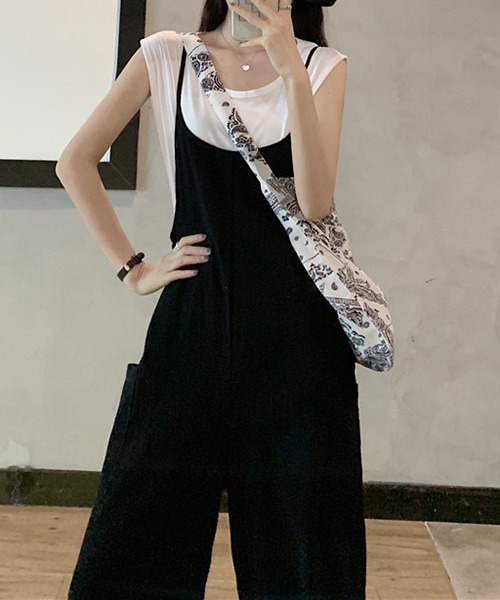 gossip!ロサンゼルス(ゴシップロサンゼルス)の「YUGA ワイドレッグ オーバーオール(サロペット/オーバーオール・レディース・ブラック/ブラウン・FREE)」の3枚目の写真