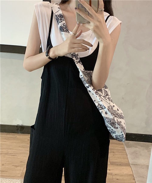 gossip!ロサンゼルス(ゴシップロサンゼルス)の「YUGA ワイドレッグ オーバーオール(サロペット/オーバーオール・レディース・ブラック/ブラウン・FREE)」の8枚目の写真