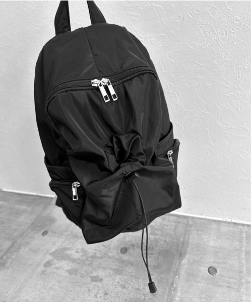 LVEU.（ラブユ.）の「【LVEU.】フロントドローコードバックパック（リュックサック） / バッグ 鞄 BAG リュック バックパック ドローコード A4 ブラック ZOZOTOWN限定（バックパック/リュック・レディース・ブラック・FREE）」の2枚目の写真