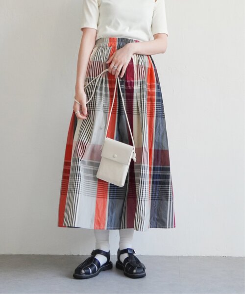 VENCEEXCHANGE（ヴァンスエクスチェンジ）の「タフタチェックギャザースカート（スカート・レディース・グリーン系/ブルー系/レッド系/ブルー/ブラック/オフホワイト/レッド/グリーン/グレー/ダークグリーン/エンジ/ネイビー/グリーン系その他/グリーン系その他2/その他1/ホワイト/ライトグレー/ライトカーキ・FREE）」の17枚目の写真