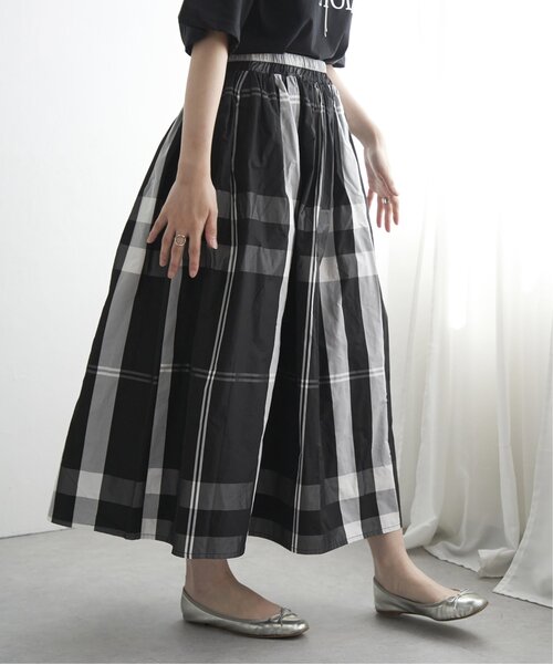 VENCEEXCHANGE（ヴァンスエクスチェンジ）の「タフタチェックギャザースカート（スカート・レディース・グリーン系/ブルー系/レッド系/ブルー/ブラック/オフホワイト/レッド/グリーン/グレー/ダークグリーン/エンジ/ネイビー/グリーン系その他/グリーン系その他2/その他1/ホワイト/ライトグレー/ライトカーキ・FREE）」の18枚目の写真