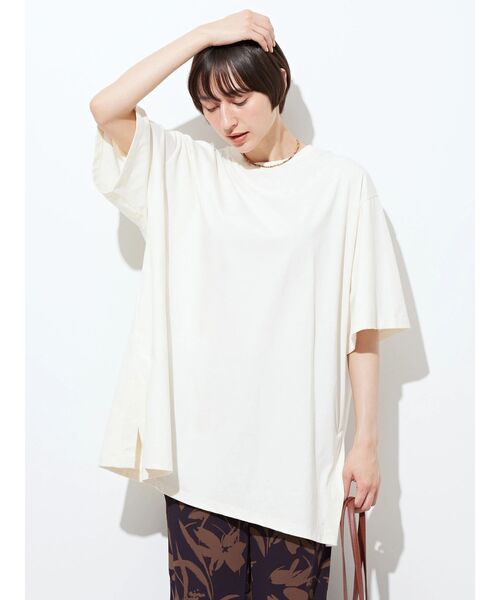 AMERICAN HOLIC（アメリカンホリック）の「バックオープンカットチュニック①（チュニック・レディース・アイボリー/ブラック・M/L）」の3枚目の写真