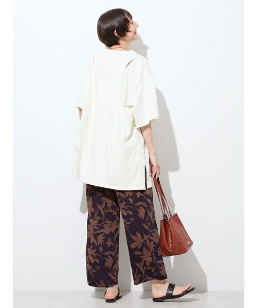 AMERICAN HOLIC（アメリカンホリック）の「バックオープンカットチュニック①（チュニック・レディース・アイボリー/ブラック・M/L）」の8枚目の写真