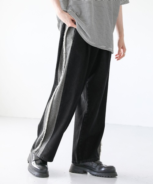 ASTRONOMY（アストロノミー）の「ヴィンテージ加工サイドフリンジ切替ワイドバギーデニム（デニムパンツ・メンズ・グレー/ブラック/サックスブルー/アイボリー・S/M/L）」の15枚目の写真