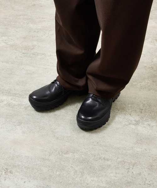 PADRONE（パドローネ）の「PADRONE パドローネ / DERBY PLAIN TOE SHOES ダービー プレーントゥシューズ / PU8840-2001（ドレスシューズ・メンズ・ブラック/ブラック系その他・40/41/42/43）」の22枚目の写真