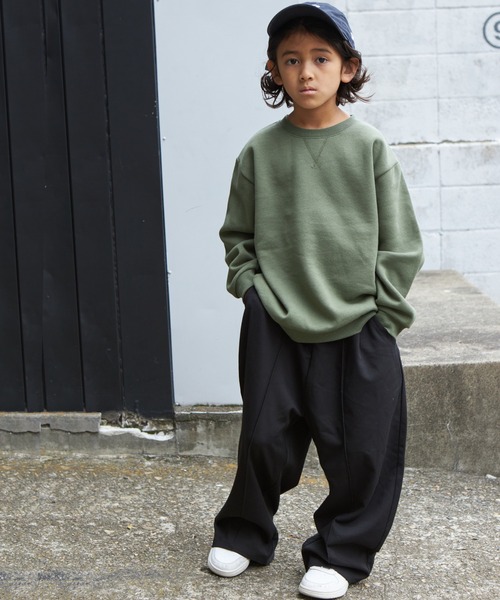 PAIRMANON STREET（ペアマノンストリート）の「【PAIRMANON STREET】ベーシック ガゼット付き トレーナー（スウェット・キッズ・ブラック系その他/カーキ/ネイビー/グレー/レッド系その他/ブラウン/マスタード・130/120/90/140/110/100/150）」の15枚目の写真