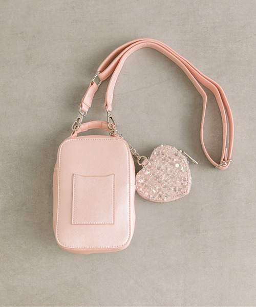 OLIVE des OLIVE（オリーブデオリーブ）の「ハートポーチ付スマホショルダー　1032120070（ショルダーバッグ・レディース・ピンク/シルバー/ブラック・FREE）」の5枚目の写真