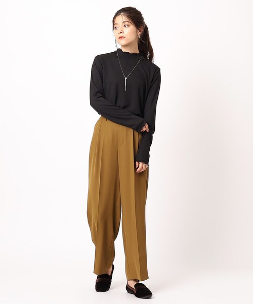 SHOO・LA・RUE（シューラルー）の「◆シアーハイネックインナー（Tシャツ/カットソー・レディース・ホワイト系/サンドベージュ/ブラック・02/03/04）」の5枚目の写真