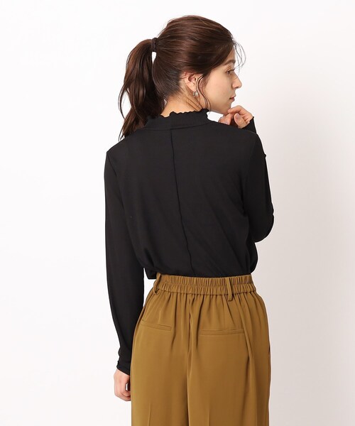 SHOO・LA・RUE（シューラルー）の「◆シアーハイネックインナー（Tシャツ/カットソー・レディース・ホワイト系/サンドベージュ/ブラック・02/03/04）」の10枚目の写真