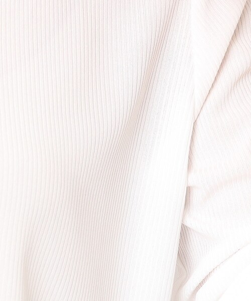 SHOO・LA・RUE（シューラルー）の「◆シアーハイネックインナー（Tシャツ/カットソー・レディース・ホワイト系/サンドベージュ/ブラック・02/03/04）」の16枚目の写真