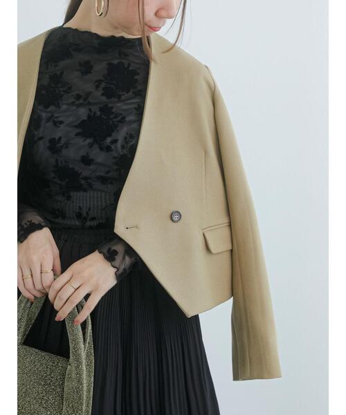 Te chichi（テチチ）の「ノーカラークロップドジャケット（セットアップ可）（ノーカラージャケット・レディース・ネイビー/ベージュ・F）」の3枚目の写真