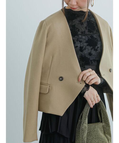 Te chichi（テチチ）の「ノーカラークロップドジャケット（セットアップ可）（ノーカラージャケット・レディース・ネイビー/ベージュ・F）」の5枚目の写真