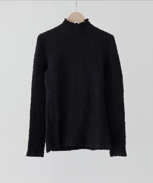 EFOLE(エフォル)の「ギャザー ハイネック トップス(Tシャツ/カットソー・レディース・ブラック/ブルー/オフホワイト・FREE)」の2枚目の写真